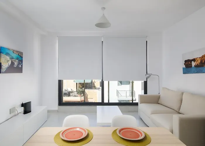 Апартаменты Cosy, Modern 1 Bedroom *